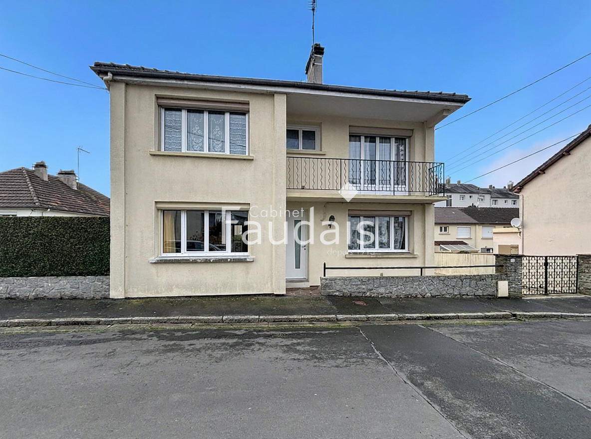 
                                                Vente
                                                 MAISON PROCHE CENTRE VILLE ET COLLEGE