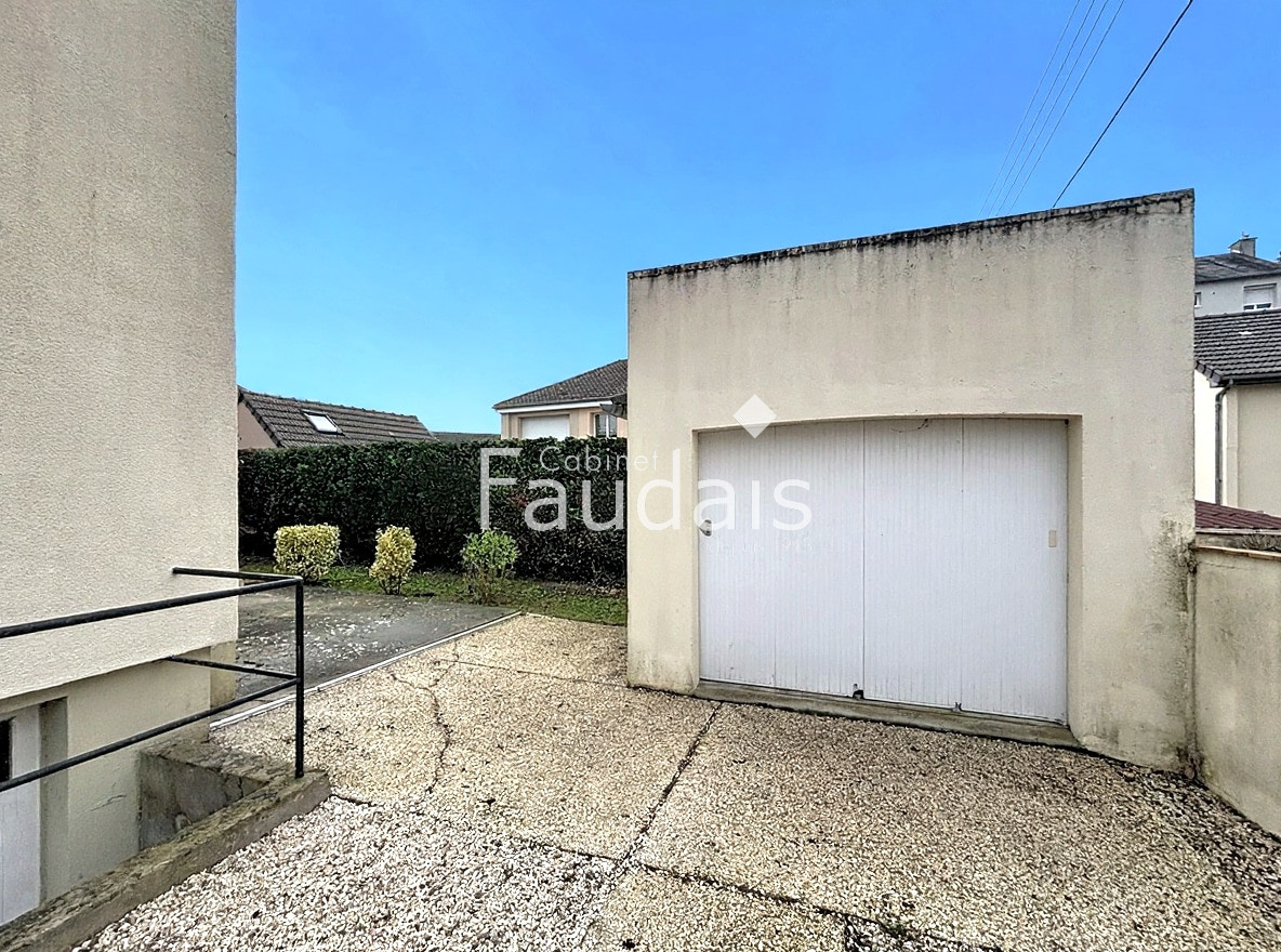 
                                                Vente
                                                 MAISON PROCHE CENTRE VILLE ET COLLEGE