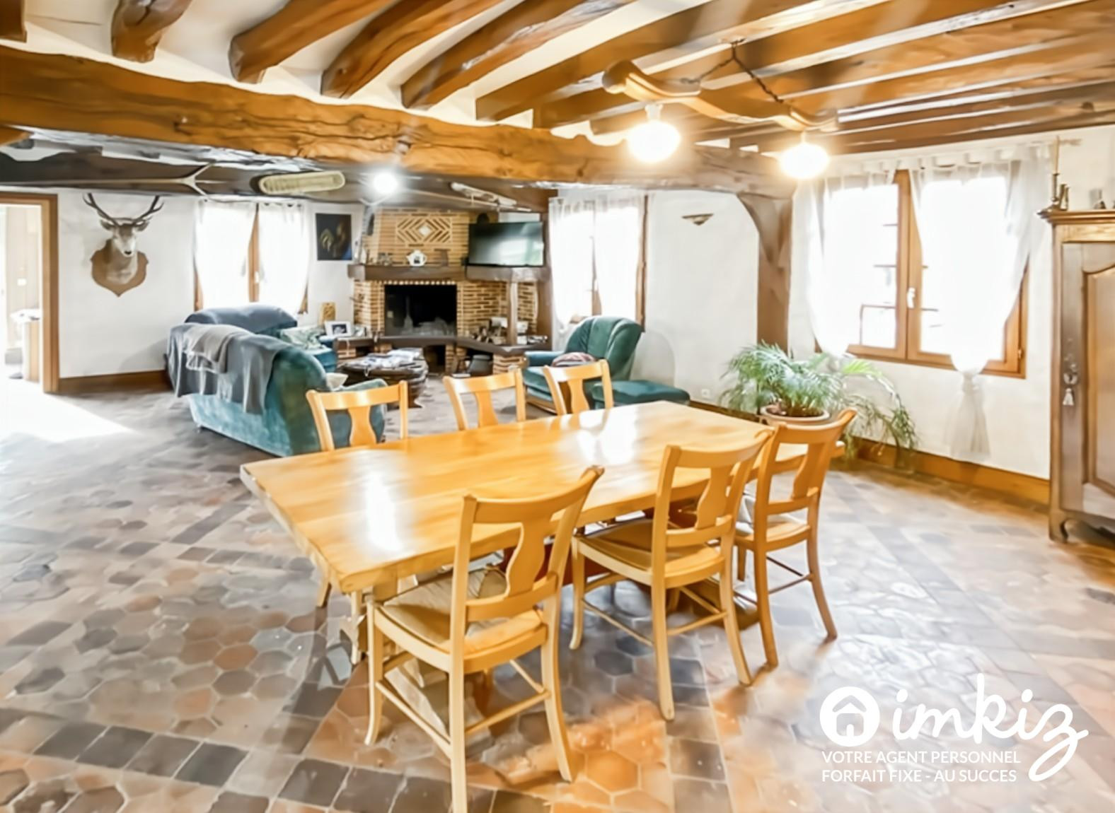 
                                                Vente
                                                 Maison proche Lyons la Forêt avec dépendance