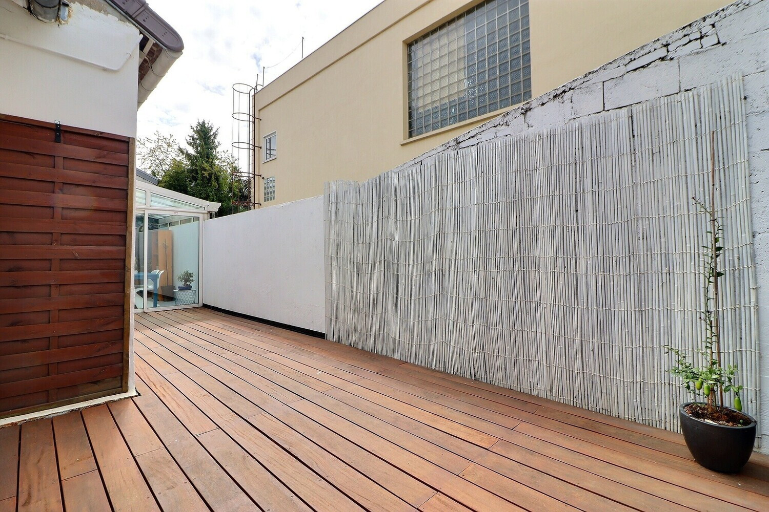 
                                                Vente
                                                 Maison quartier pavillonnaire - 90m²