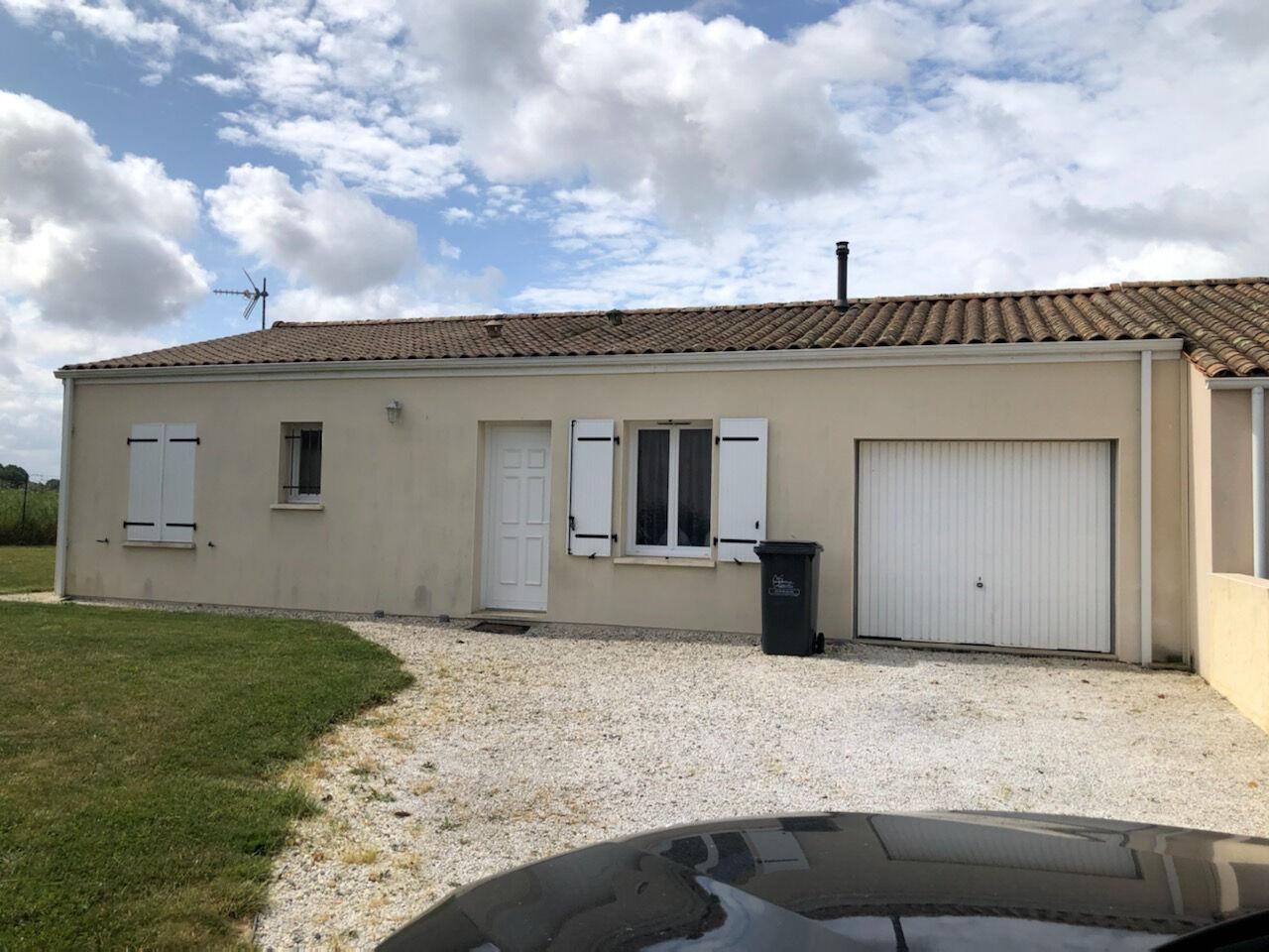 
                                                Location
                                                 Maison récente 2 chambres, avec jardin et garage