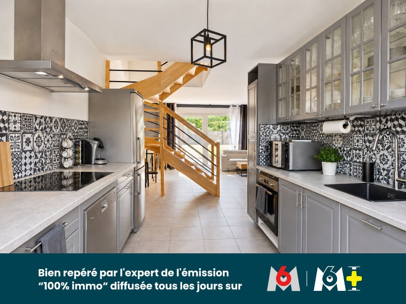
                                                Vente
                                                 Maison récente, 3 chambres,  terrasse et garage,  DPE A