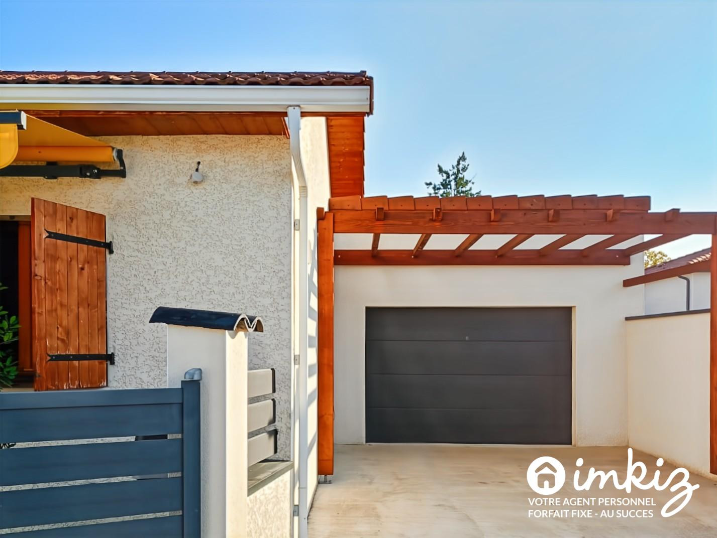 
                                                Vente
                                                 Maison récente 4 pièces avec piscine