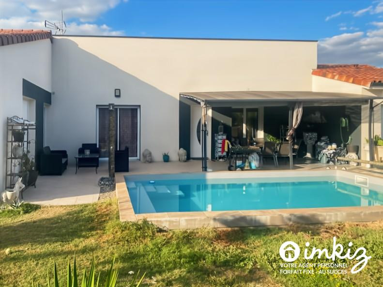 
                                                Vente
                                                 Maison récente 5 pièces avec piscine