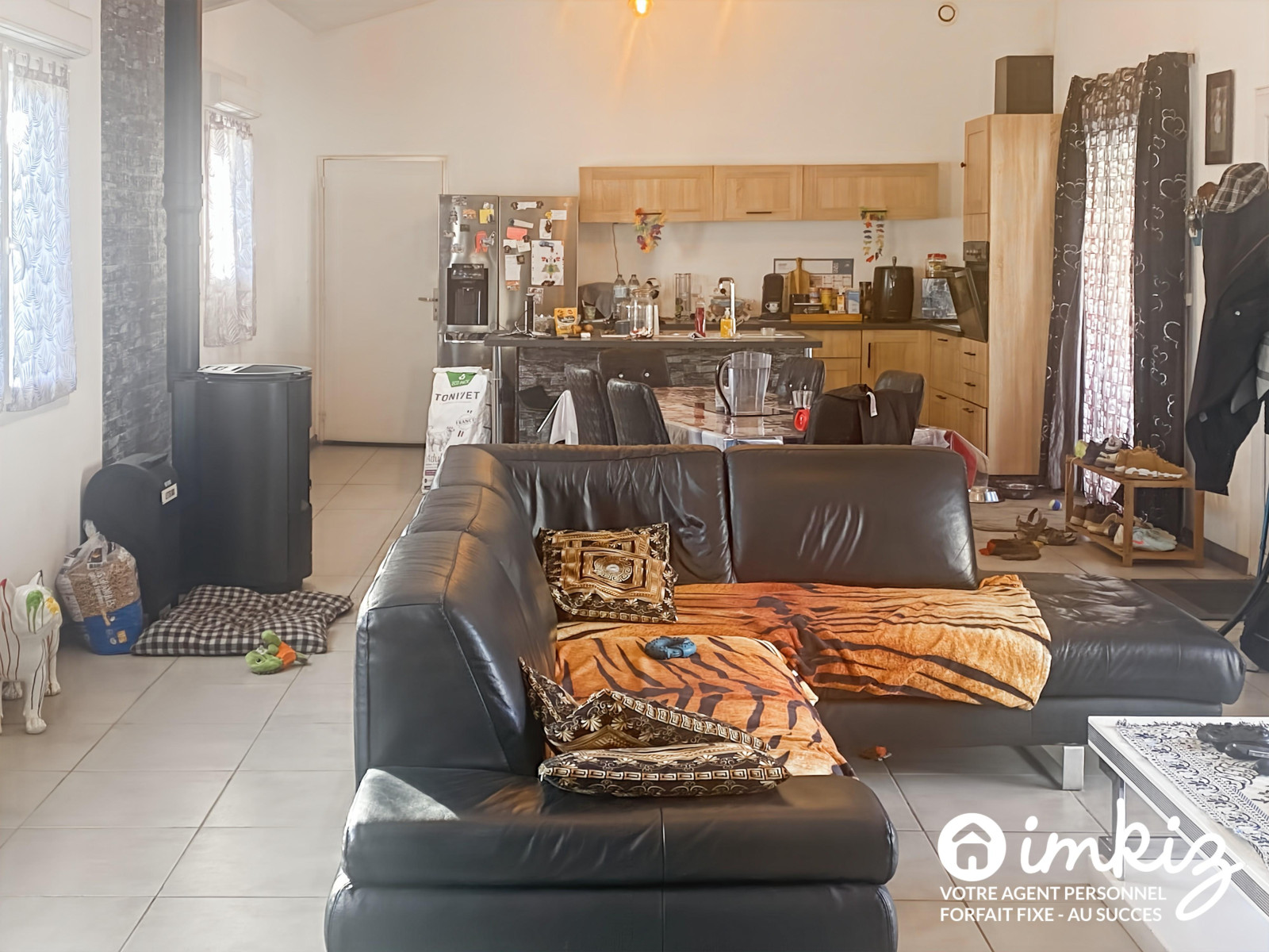 
                                                Vente
                                                 Maison récente 5 pièces avec piscine