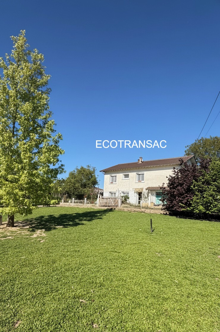 
                                                Vente
                                                 MAISON RENOVEE – 145 M² – 7 PIECES DONT 5 CHAMBRES – 1 555 M² – DPE D – PERREX