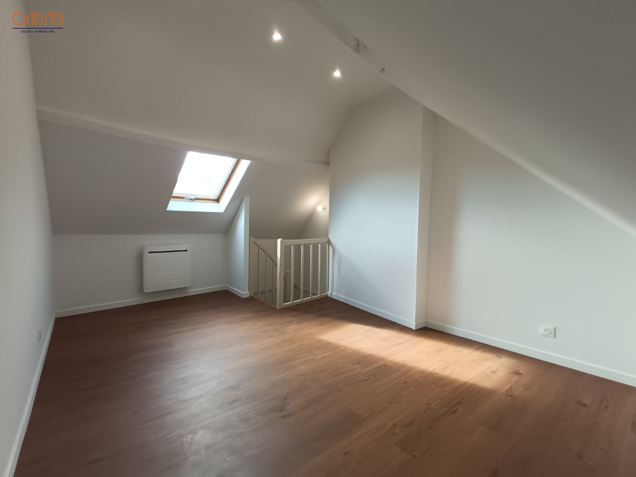 
                                                Location
                                                 Maison rénovée 2 chambres Amiens Saint-Pierre
