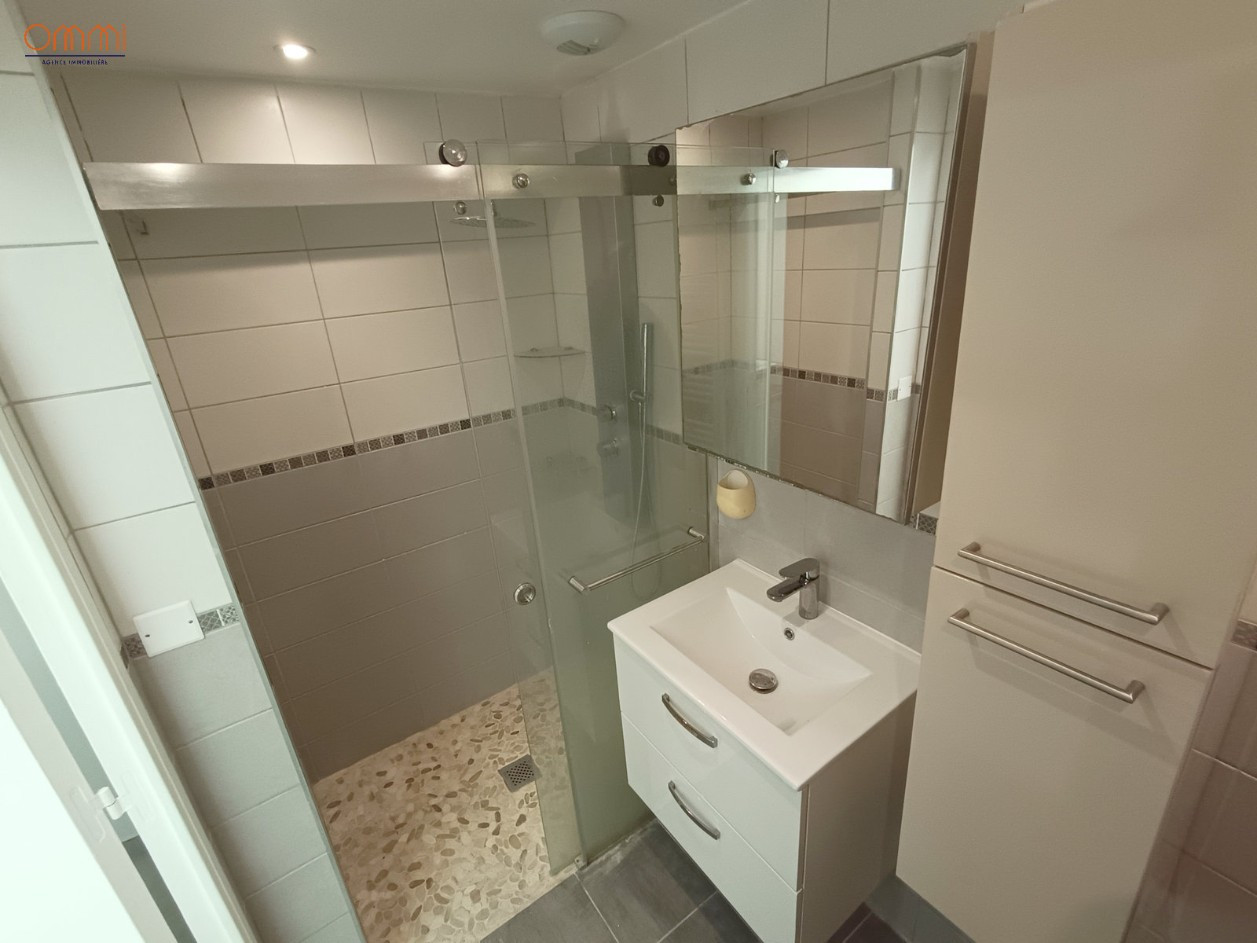 
                                                Location
                                                 Maison rénovée 2 chambres Amiens Saint-Pierre