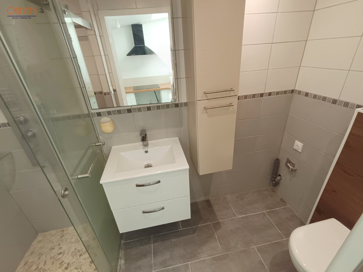 
                                                Location
                                                 Maison rénovée 2 chambres Amiens Saint-Pierre