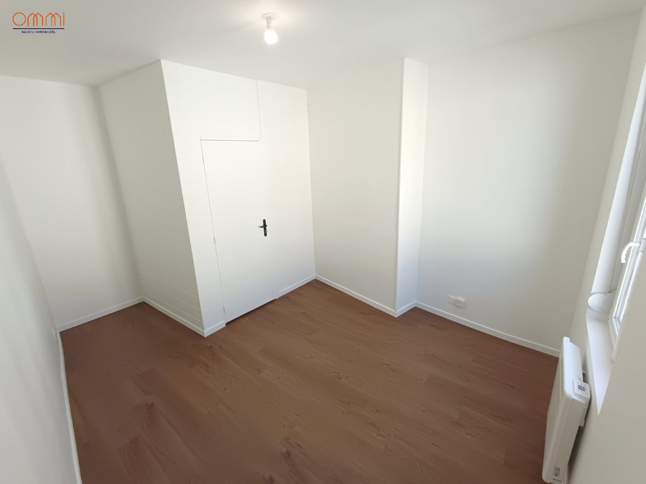 
                                                Location
                                                 Maison rénovée 2 chambres Amiens Saint-Pierre