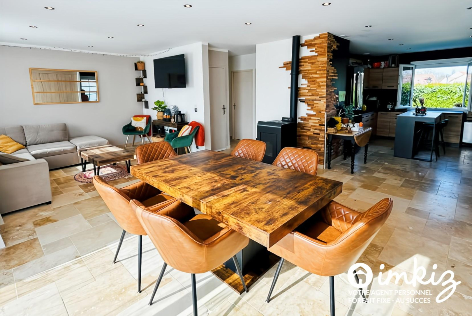 
                                                Vente
                                                 Maison rénovée 3 chambres avec jardin et terrasse