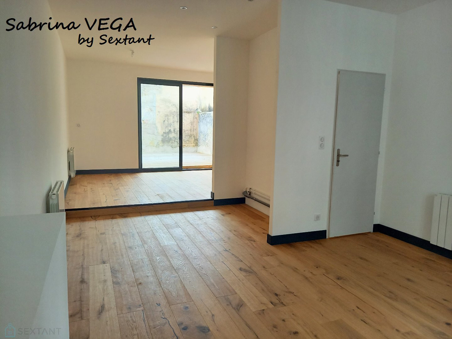 
                                                Vente
                                                 MAISON RENOVEE T5 132 m2 CENTRE VILLE DE PERIGUEUX AVEC EXTERIEUR