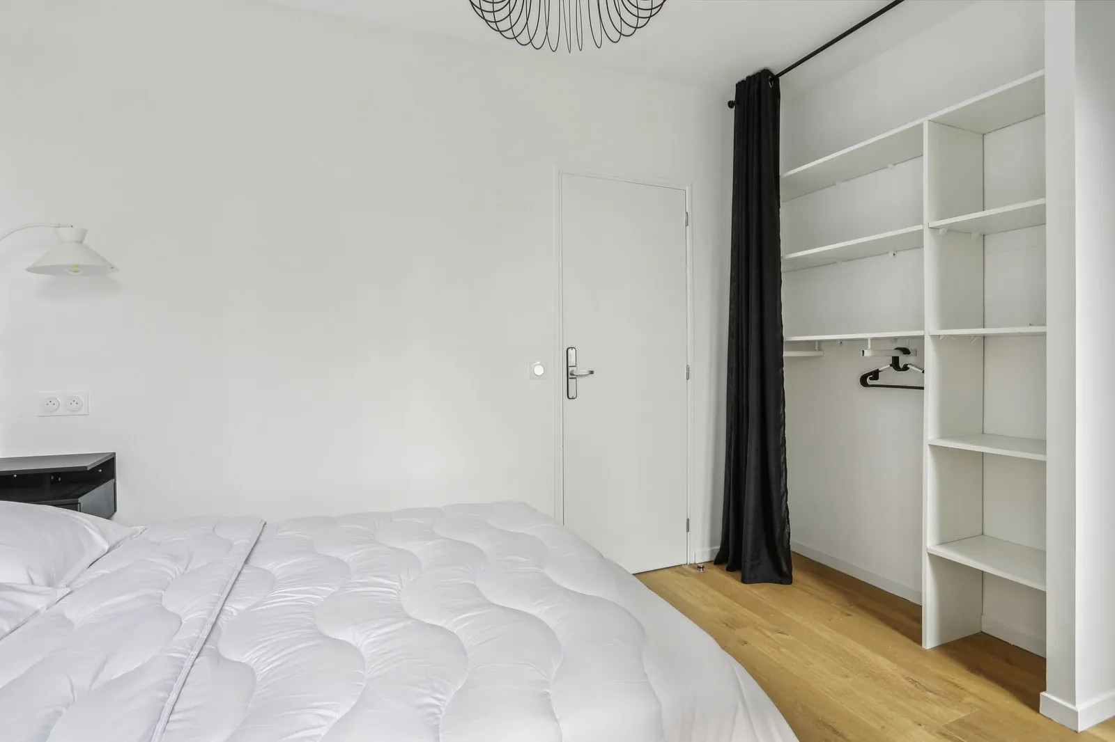 
                                                Colocation
                                                 Maison ROSETTA - Chambre 11.61m² - Montreuil - 1080€/mois CC