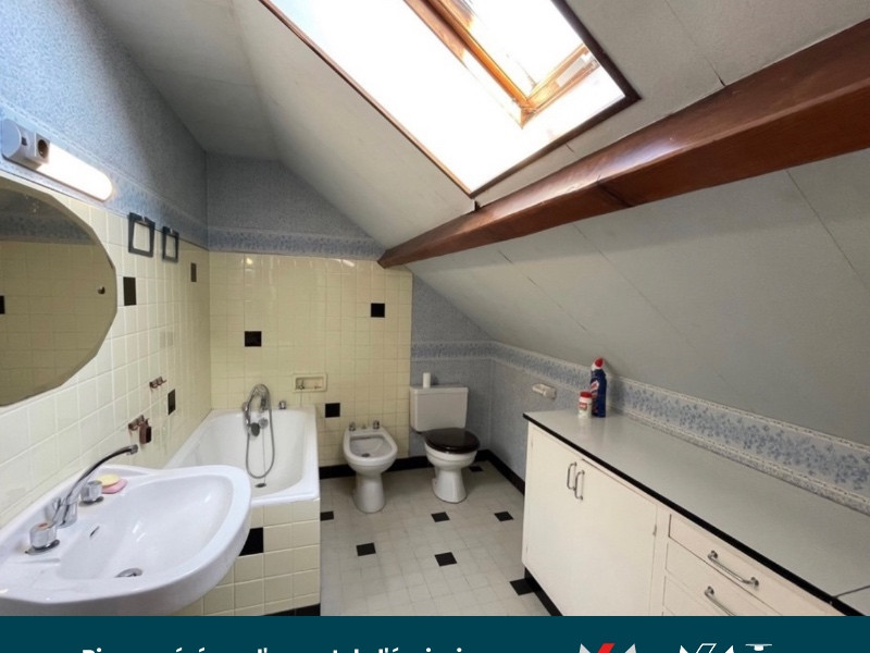 
                                                Vente
                                                 Maison Saint-Georges (89)