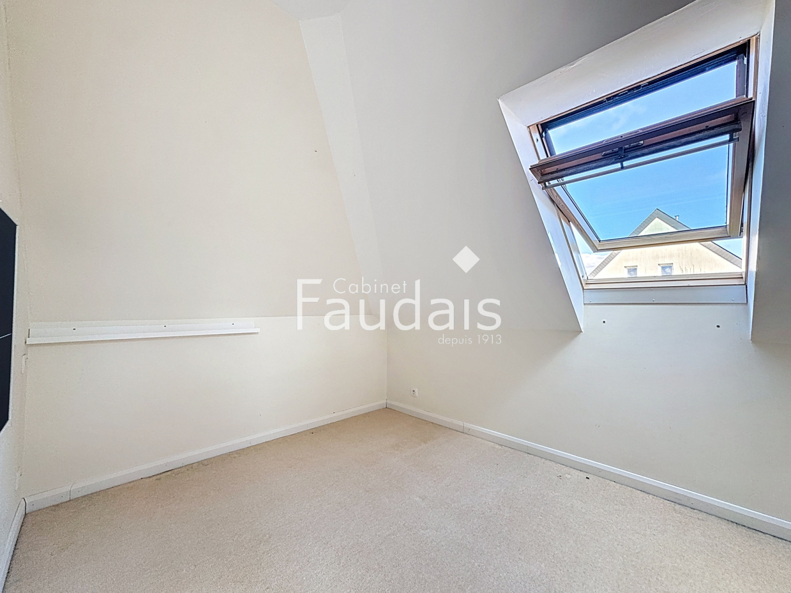 
                                                Vente
                                                 Maison Saint-Gilles volumes généreux 189 m2 