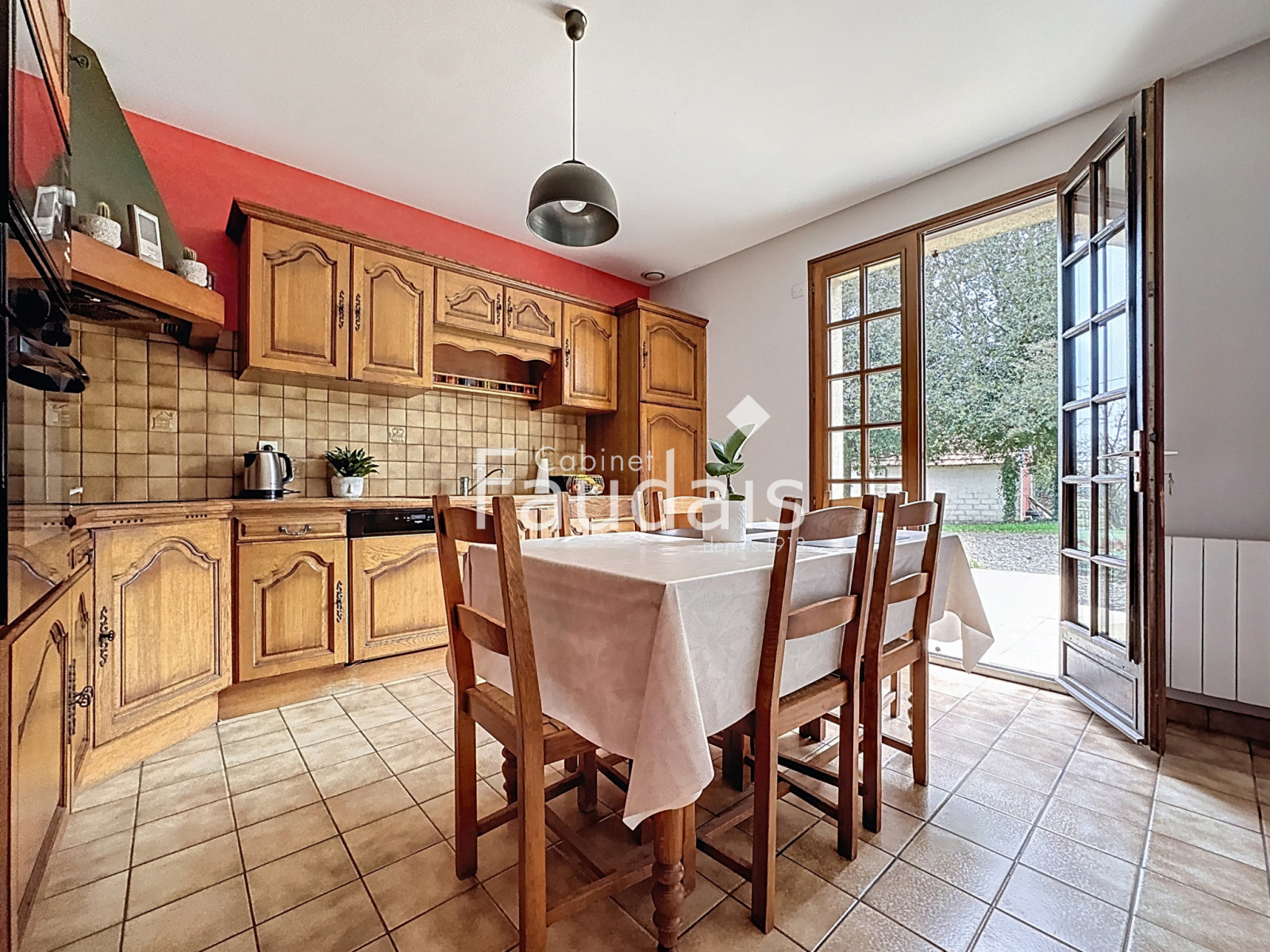 
                                                Vente
                                                 Maison Saint-Lô 3 -chambres  