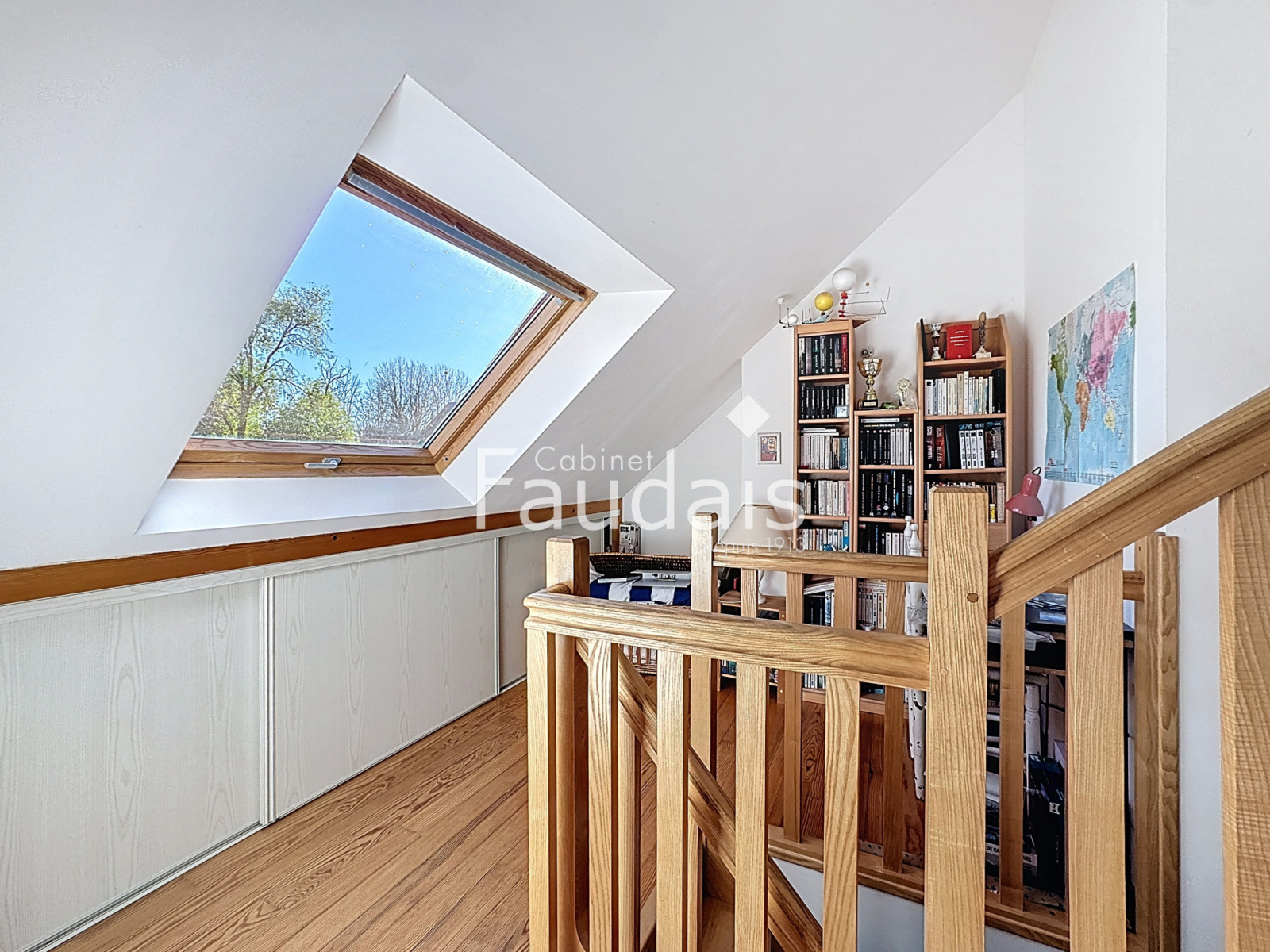 
                                                Vente
                                                 Maison SAINT-LO quartier Hôpital 