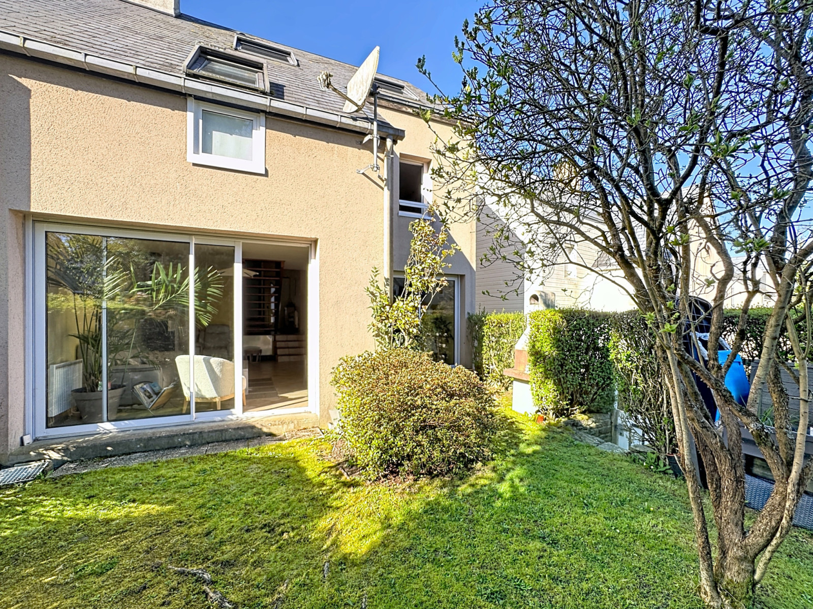 
                                                Vente
                                                 Maison SAINT-LO quartier Hôpital 