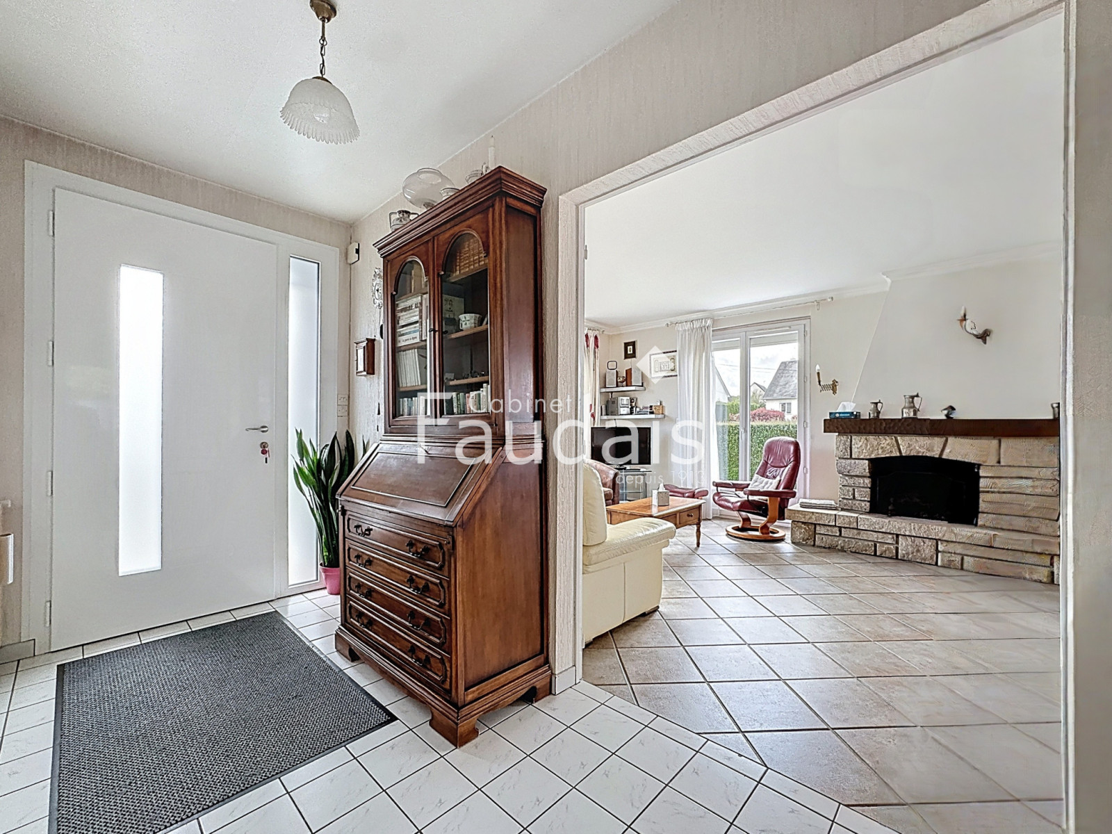 
                                                Vente
                                                 Maison SAINT-LO secteur hôpital avec une vie de plain pied 