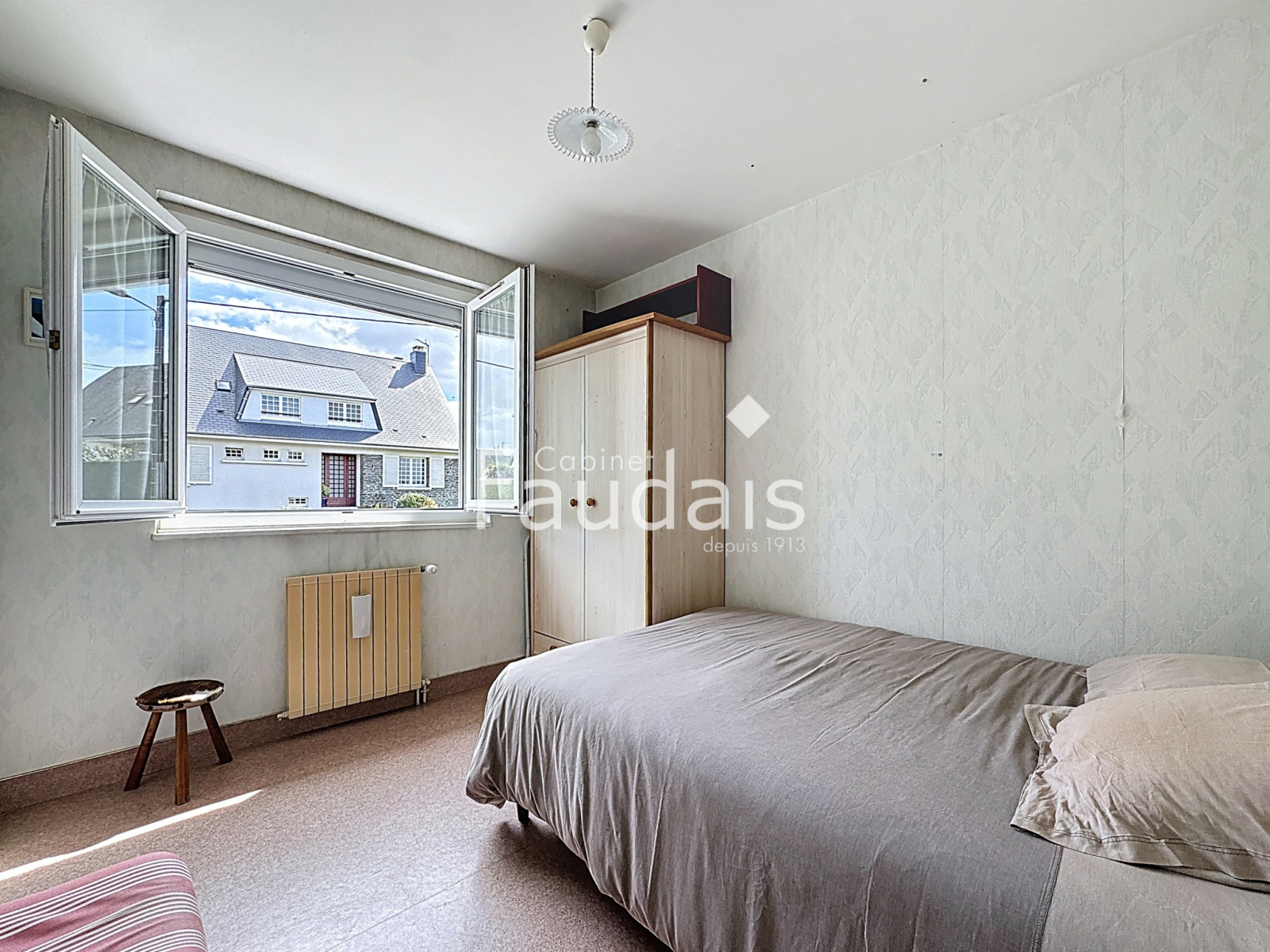 
                                                Vente
                                                 Maison SAINT-LO secteur hôpital avec une vie de plain pied 