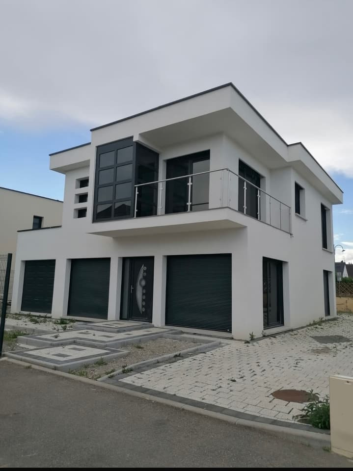 
                                                Vente
                                                 Maison spacieuse de 160m2 à Battenheim