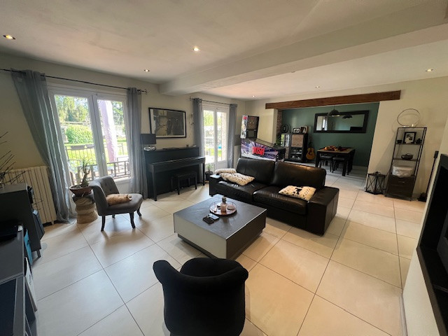 
                                                Vente
                                                 Maison style "art déco"  160m² 4 chambres bureau