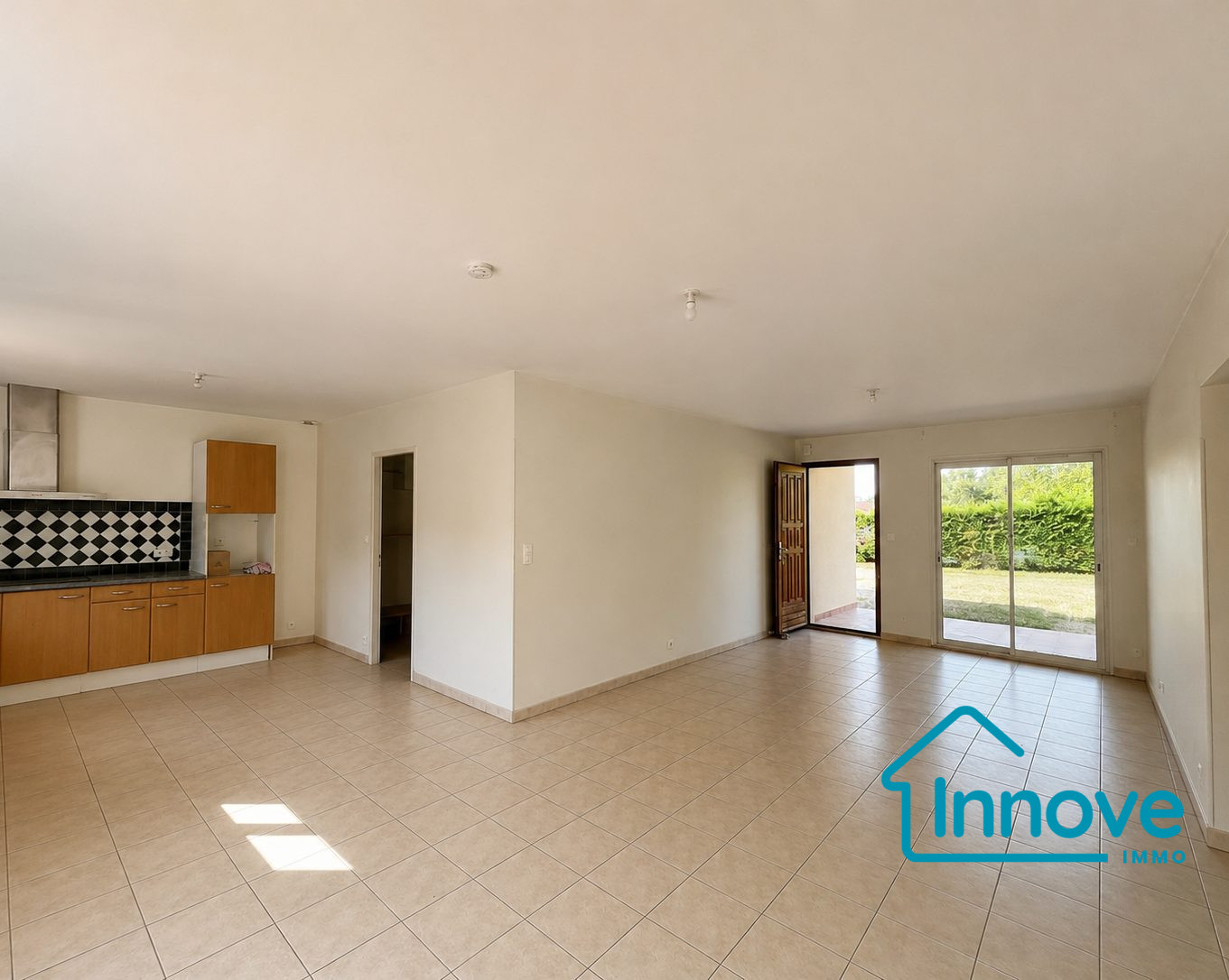 
                                                Vente
                                                 Maison sur les coteaux de Pompignan