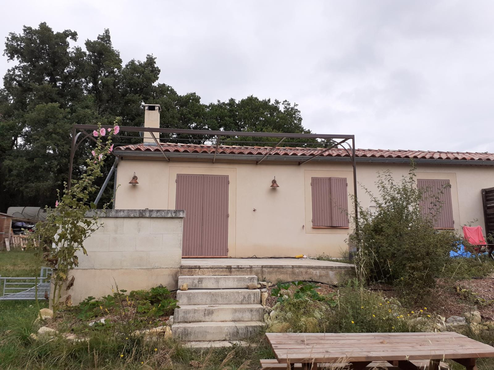 
                                                Location
                                                 Maison sur SAINT-REMEZE