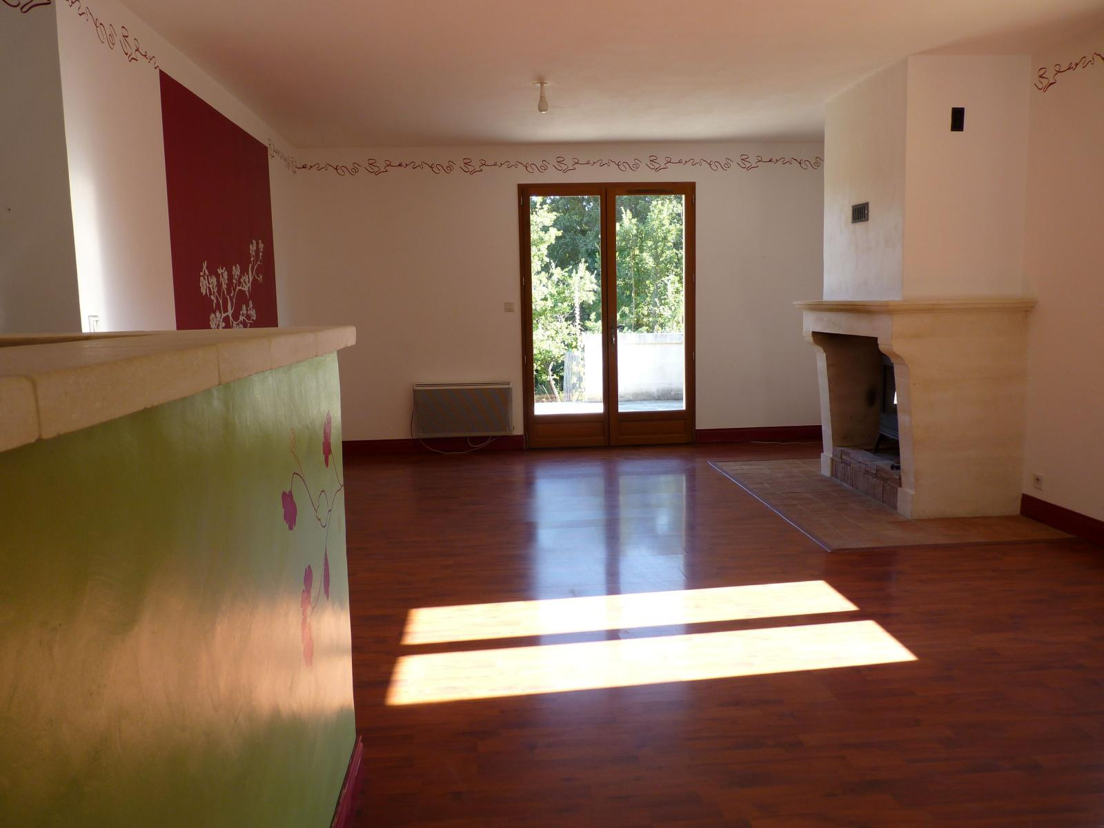 
                                                Location
                                                 Maison sur SAINT-REMEZE