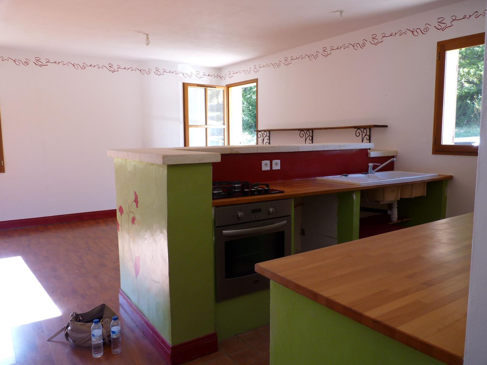 
                                                Location
                                                 Maison sur SAINT-REMEZE