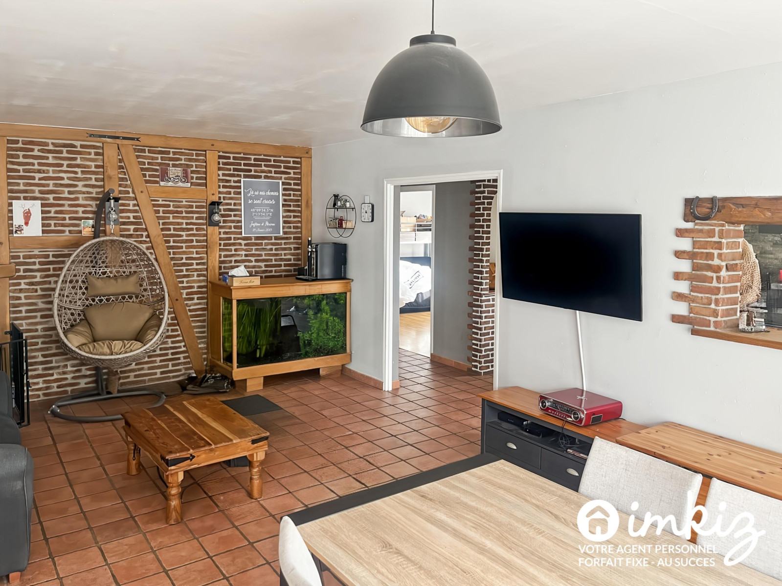 
                                                Vente
                                                 Maison sur sous-sol total, rénovée, 4 chambres