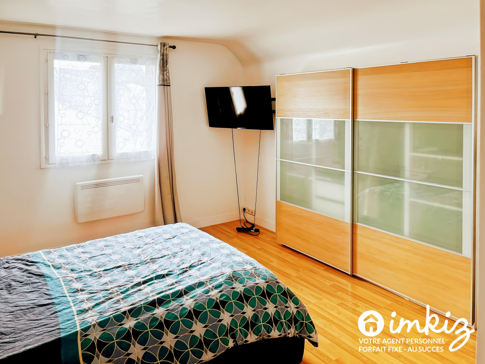 
                                                Vente
                                                 Maison sur sous-sol total, rénovée, 4 chambres