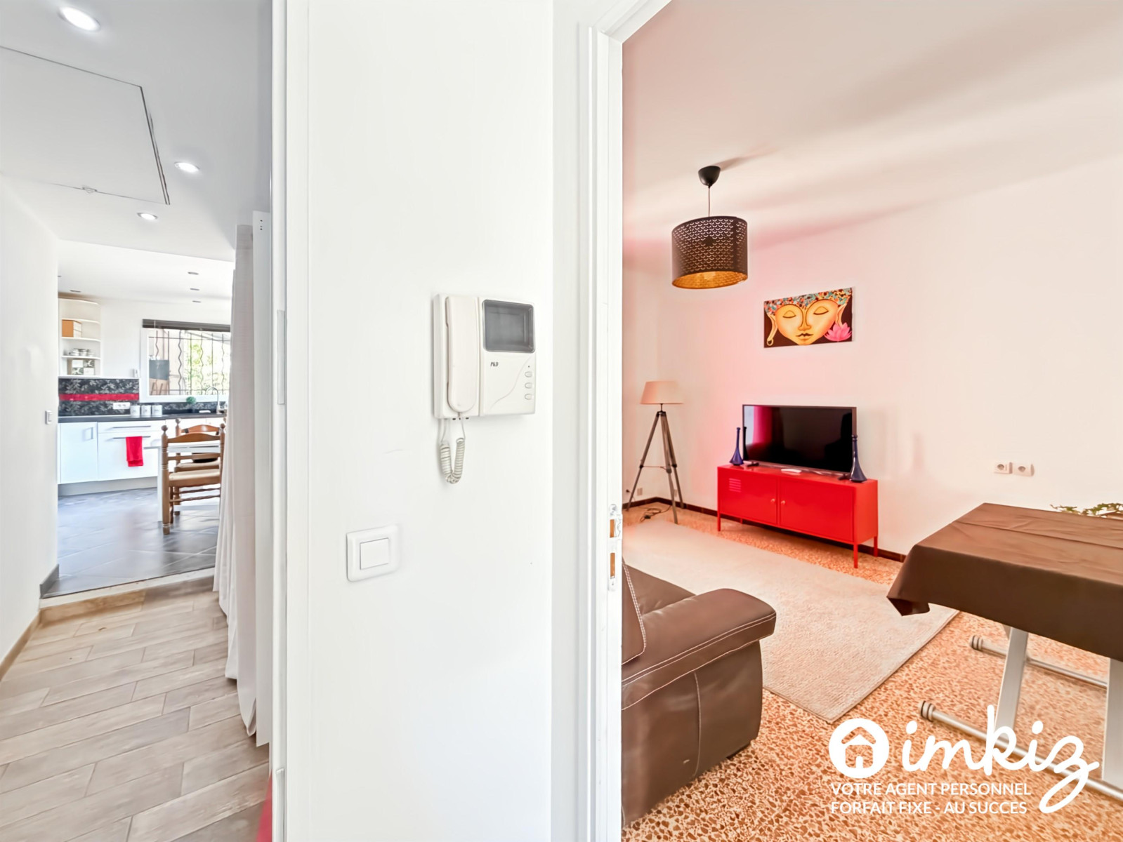 
                                                Vente
                                                 Maison T2 avec jardin en fond d'impasse 12e
