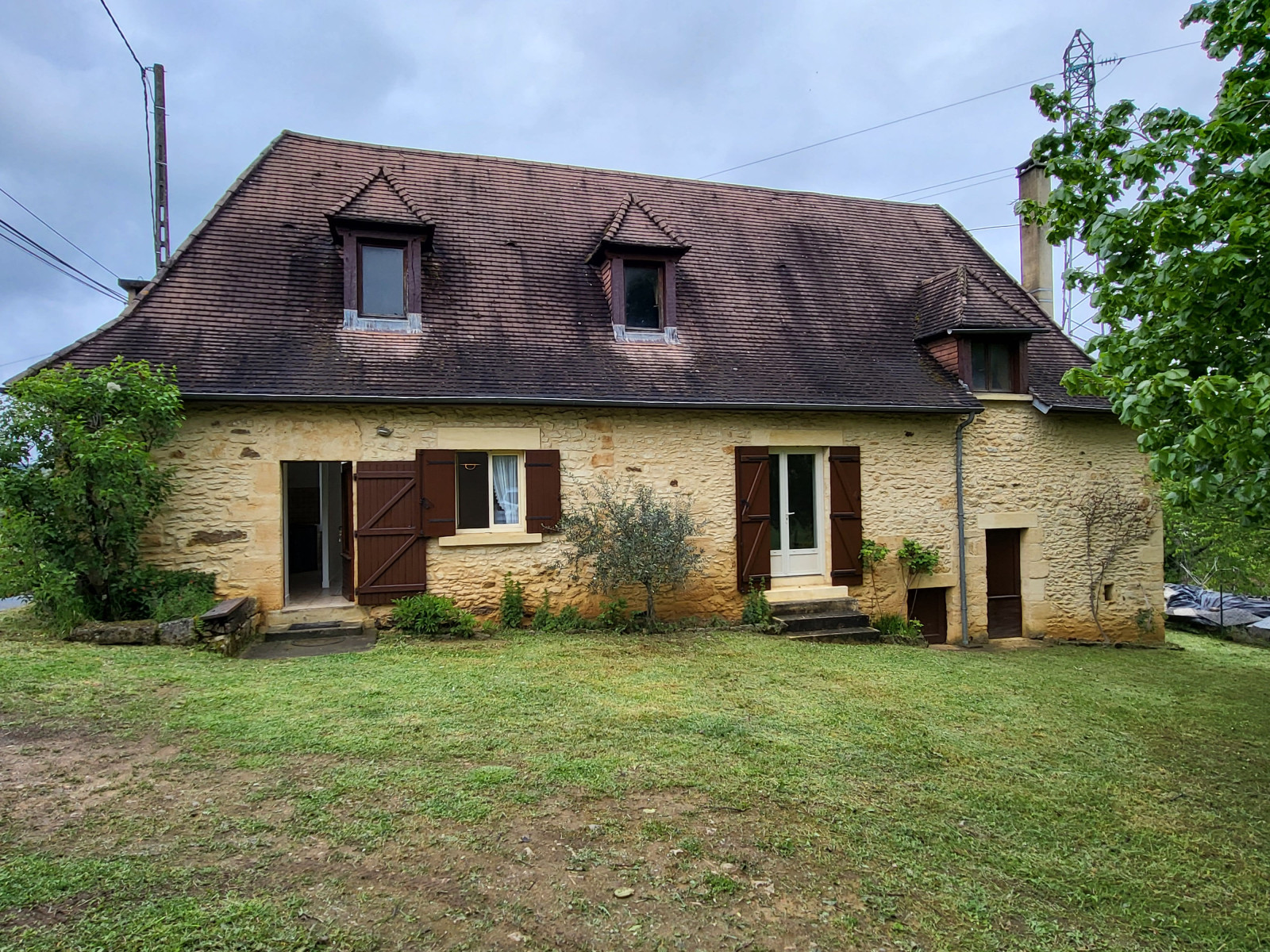 
                                                Vente
                                                 Maison T2 Libre à Sarlat-la-Canéda