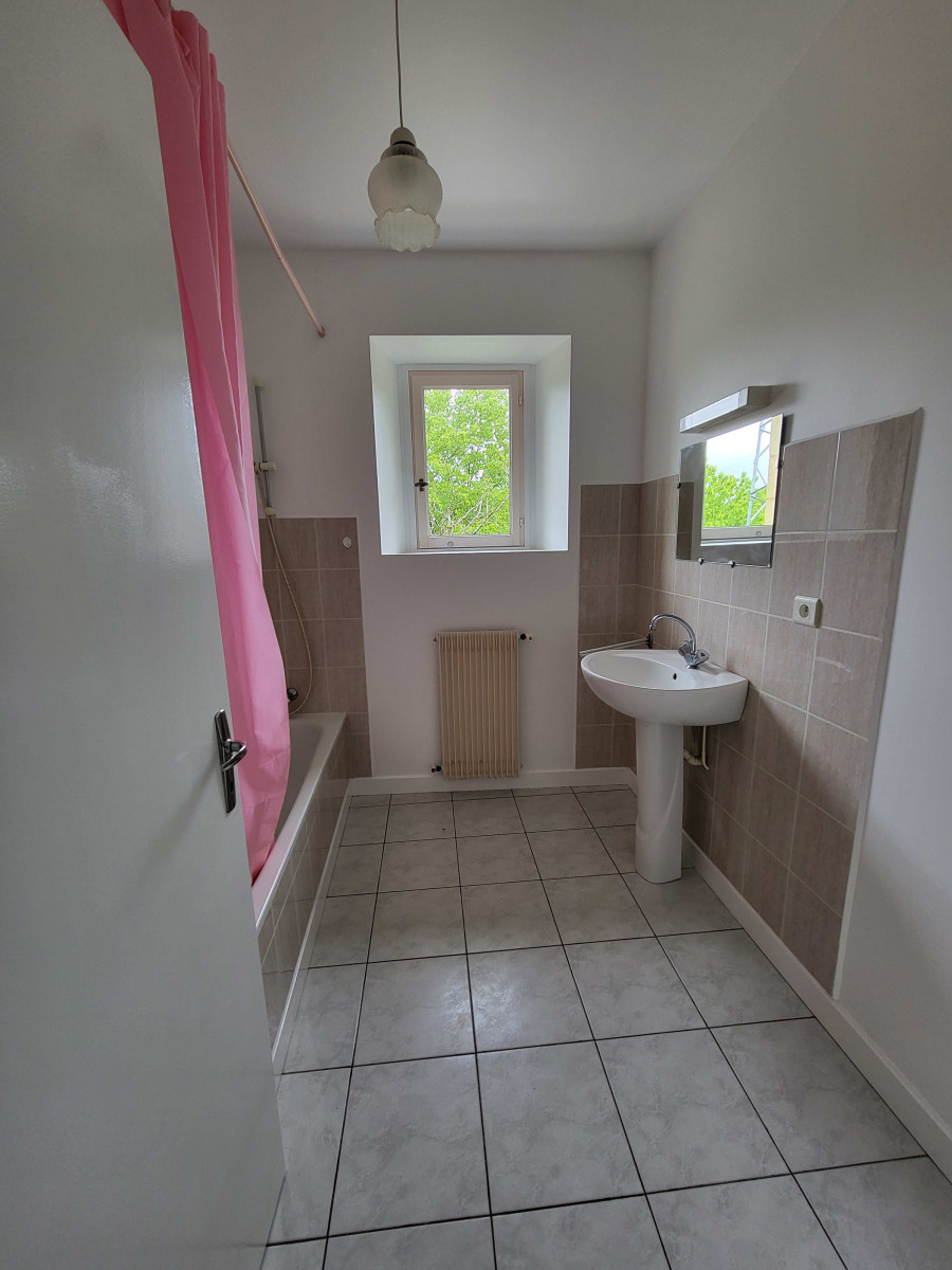 
                                                Vente
                                                 Maison T2 Libre à Sarlat-la-Canéda