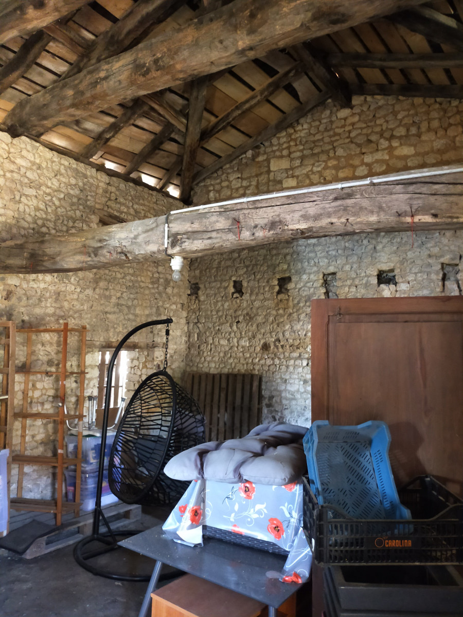 
                                                Vente
                                                 Maison T2 Occupe General 12559 à Pérignac