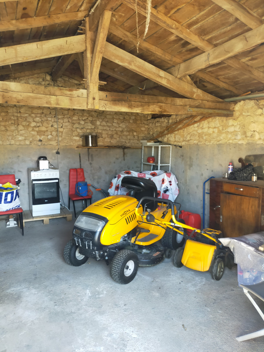 
                                                Vente
                                                 Maison T2 Occupe General 12559 à Pérignac