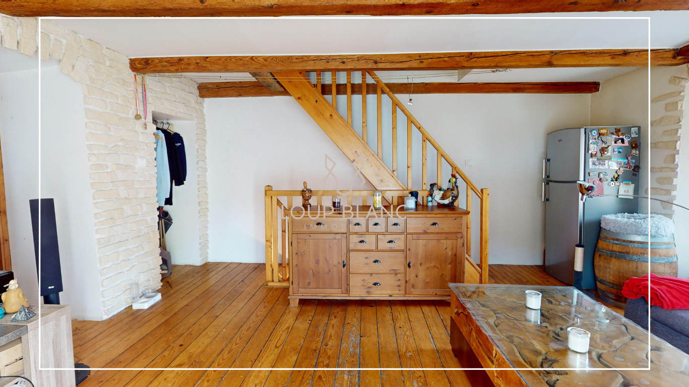 
                                                Location
                                                 Maison T3 91m² à Pierrefontaine-lès-Blamont