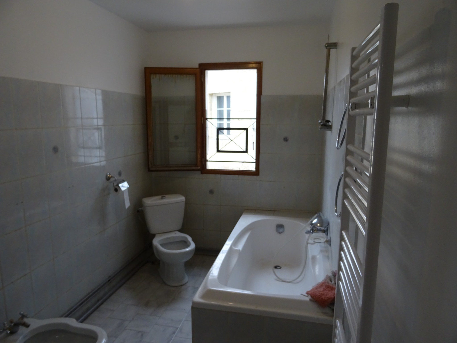 
                                                Location
                                                 Maison T3 92m² à Saint-Germain-du-Puch