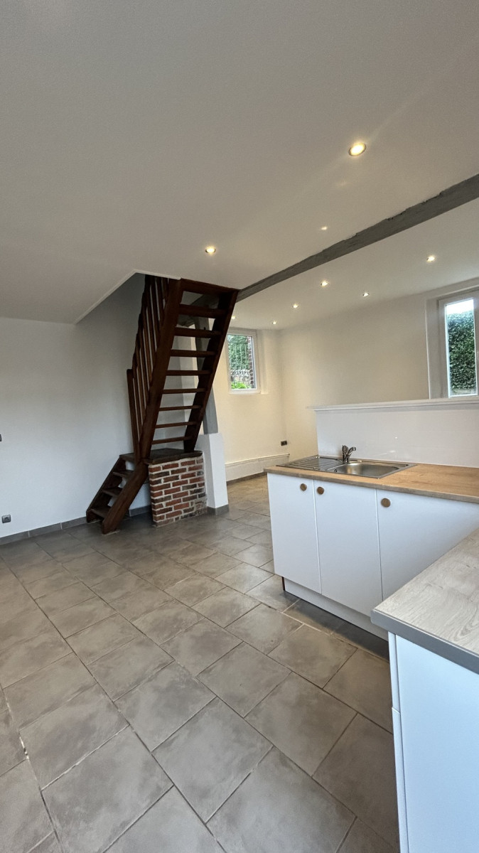 
                                                Location
                                                 Maison T3 à louer