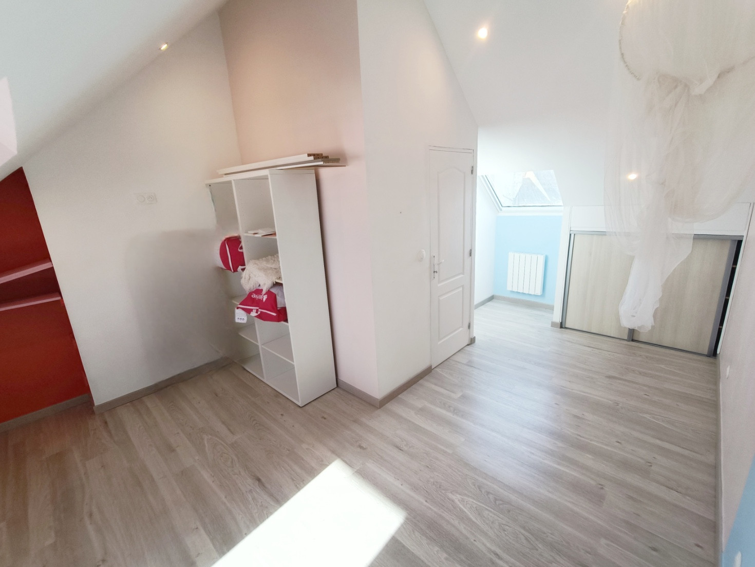 
                                                Location
                                                 Maison T3 avec jardin et poêle à pellets