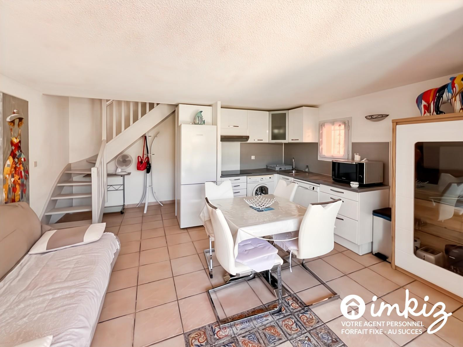 
                                                Vente
                                                 Maison T3 entièrement rénovée, lumineuse et calme