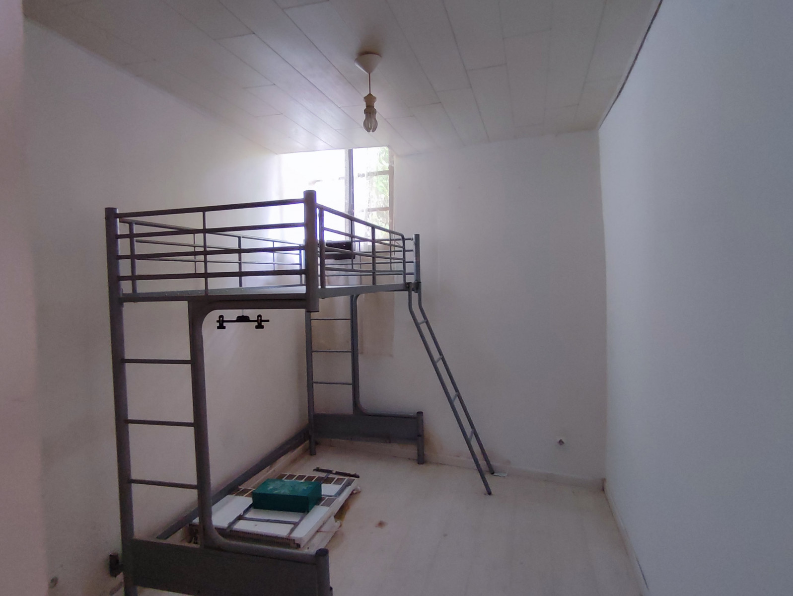 
                                                Vente
                                                 Maison T3 Libre à Quinsac