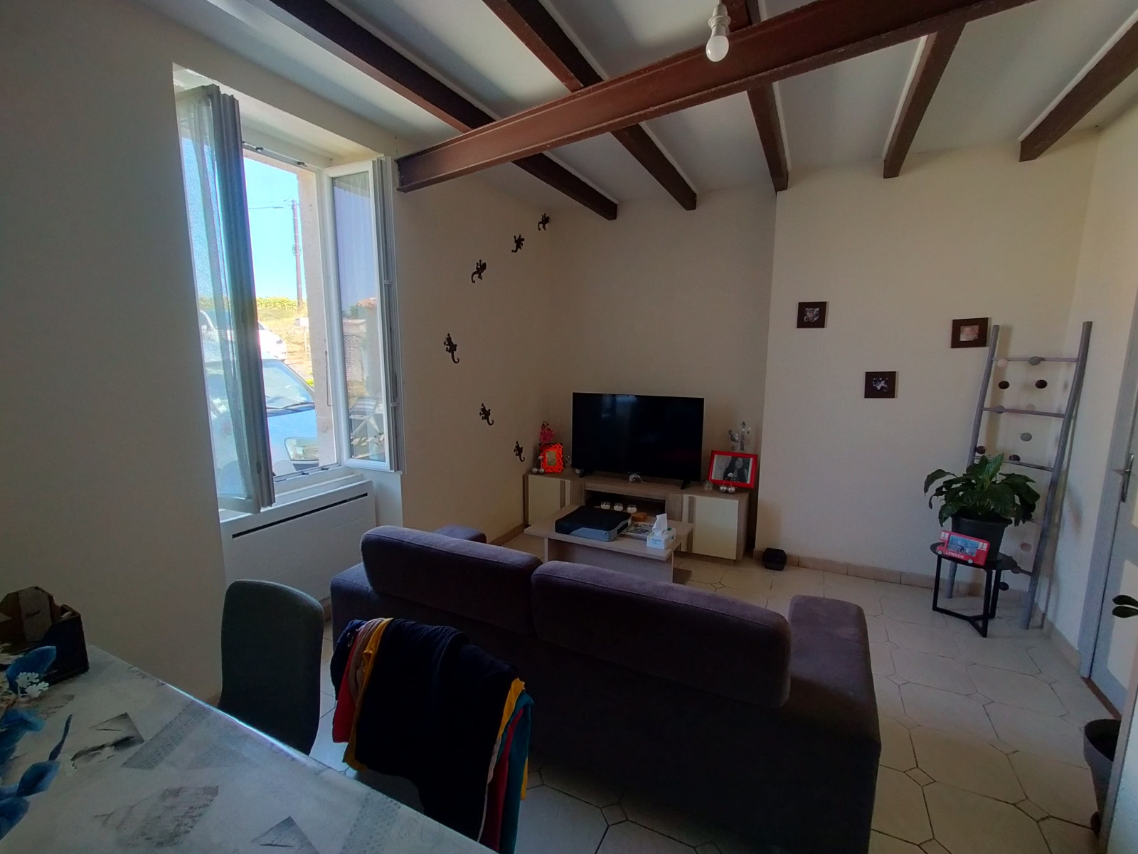 
                                                Vente
                                                 Maison T3 Occupe General 12559 à Pérignac