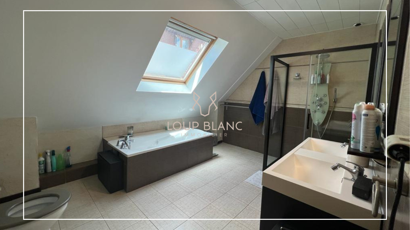 
                                                Location
                                                 Maison T4 104m² à Brebotte
