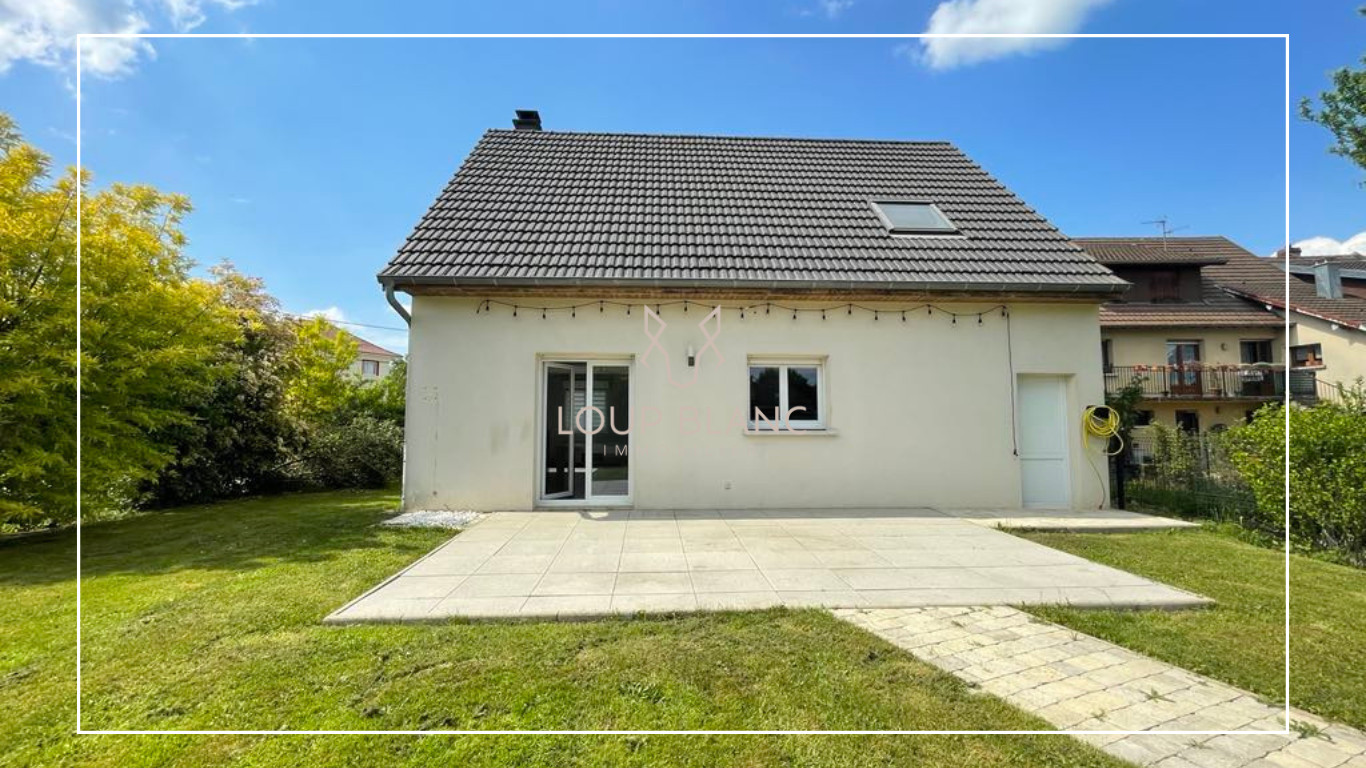 
                                                Location
                                                 Maison T4 104m² à Brebotte