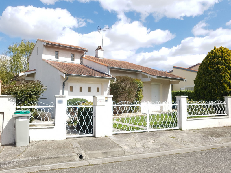 
                                                Vente
                                                 Maison T4 105 m2 Toulouse avec son jardin au calme