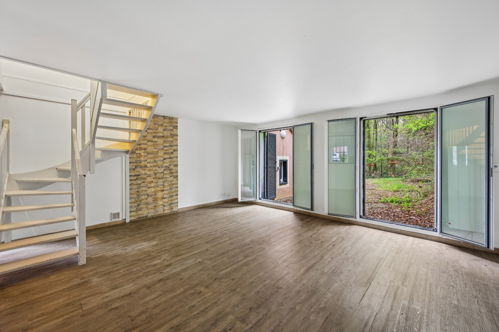 
                                                Vente
                                                 MAISON T4