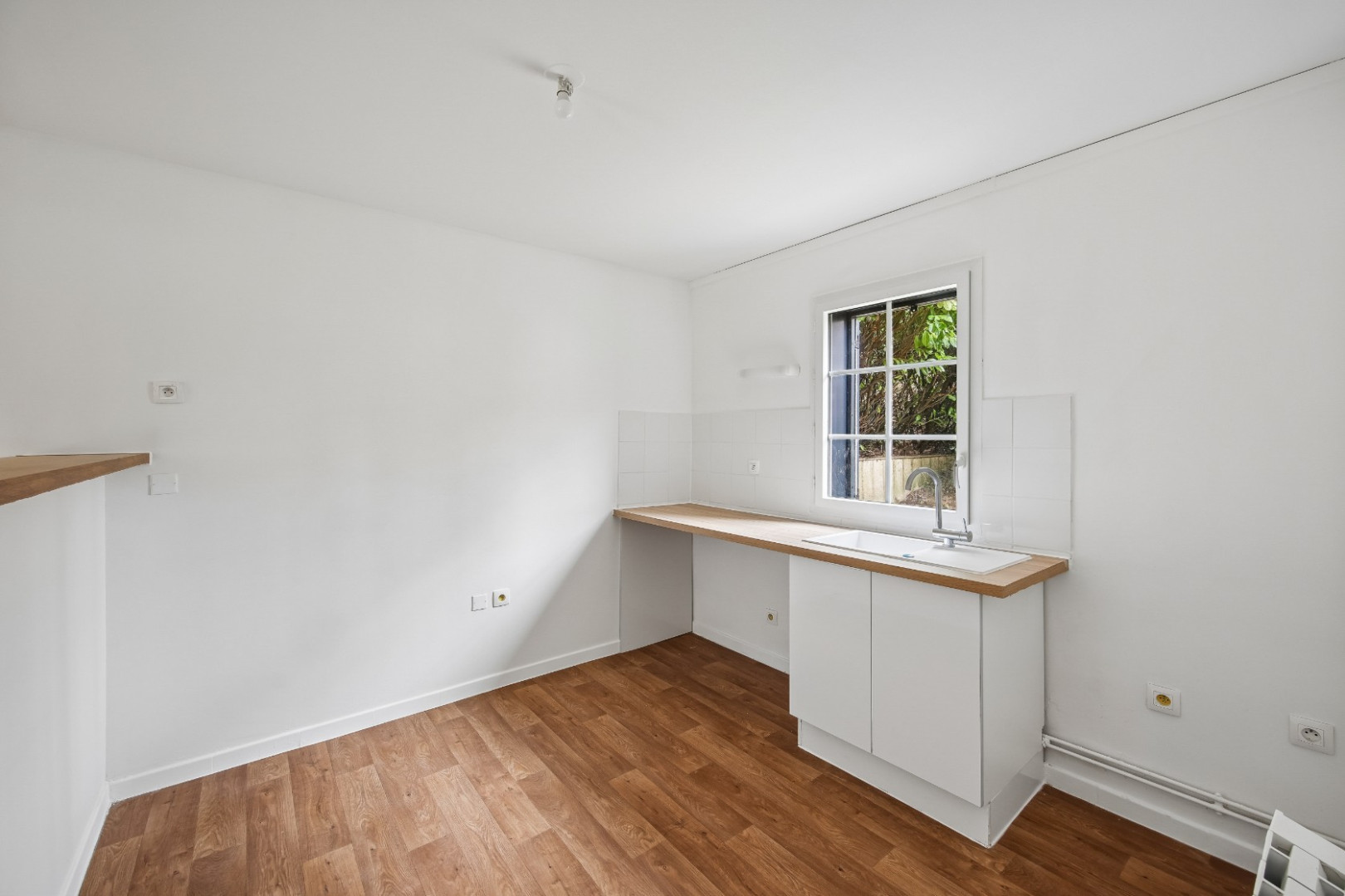 
                                                Vente
                                                 MAISON T4