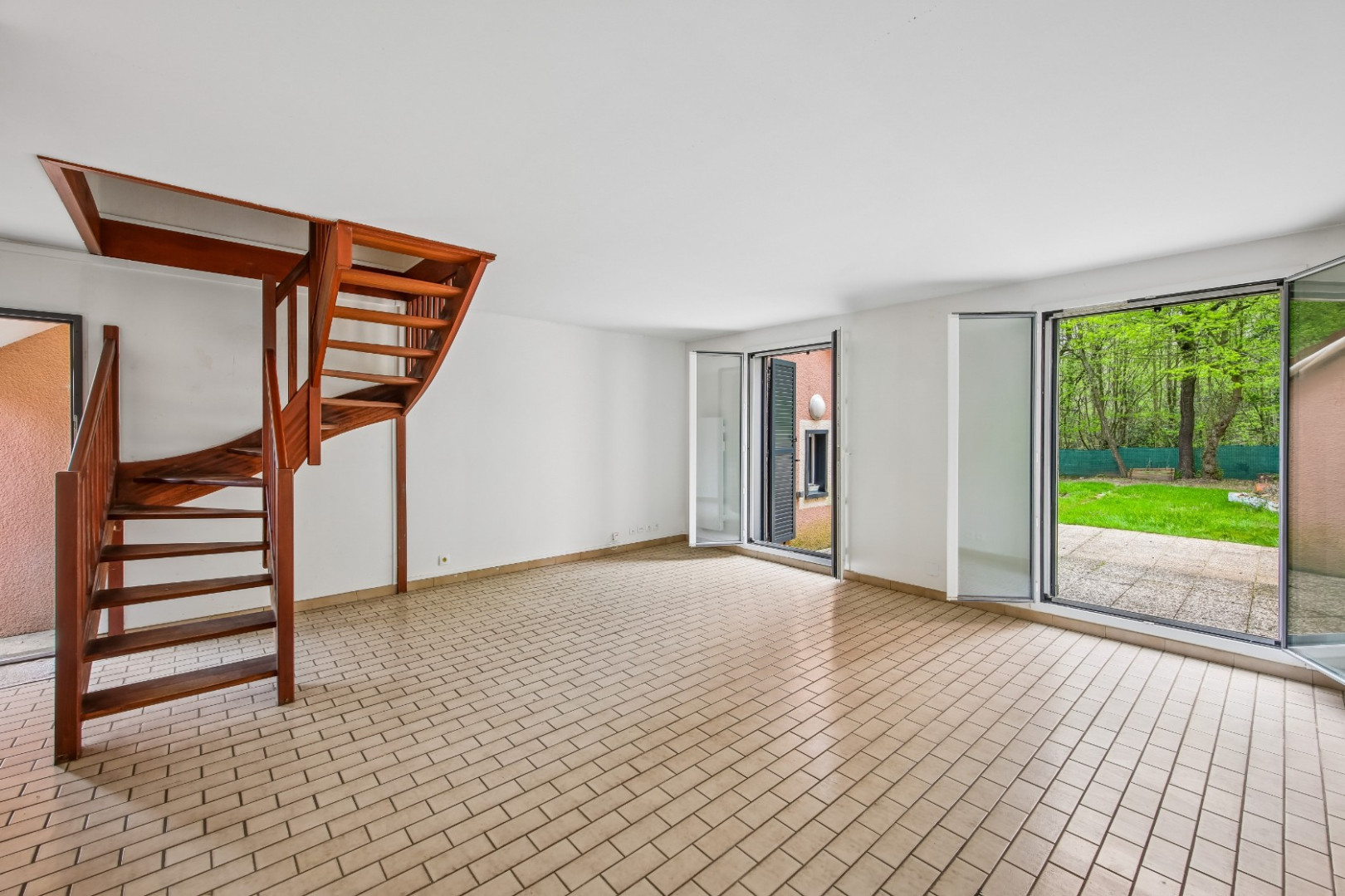 
                                                Vente
                                                 MAISON T4